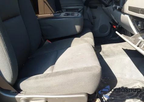 2012 Chevrolet Silverado C2500 Heavy Duty from USA, damaged, VIN 1GCOCVCG8CF138691